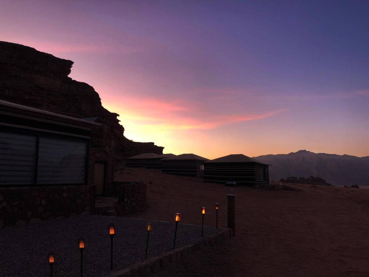 와디럼 Milky Way Bedouin Camp 빌라 외부 사진