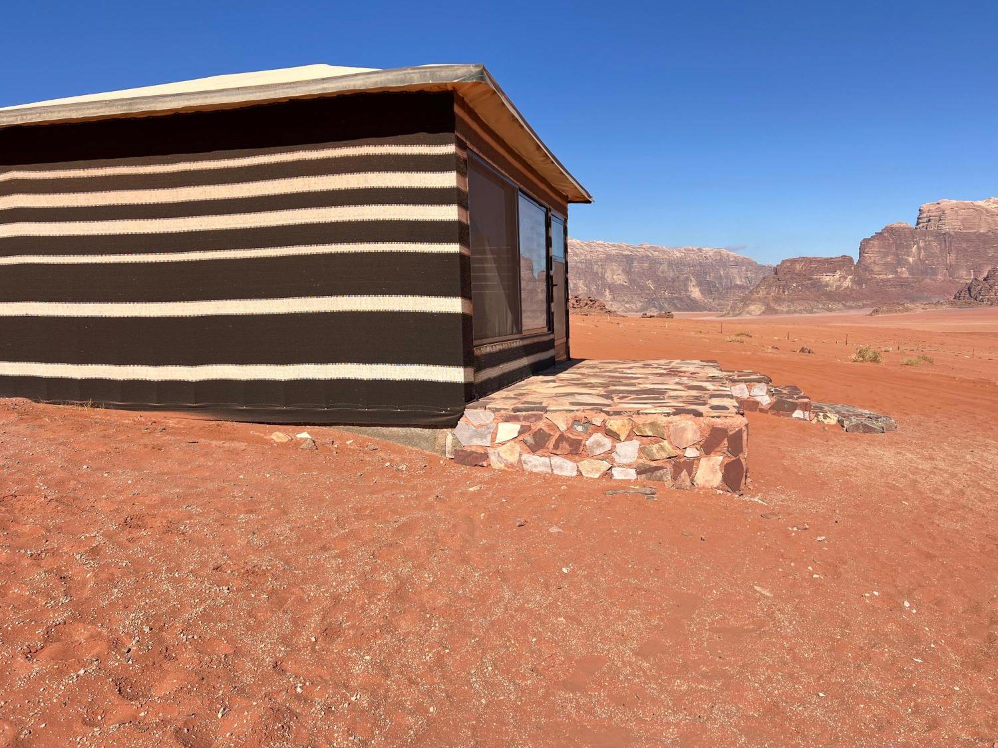와디럼 Milky Way Bedouin Camp 빌라 외부 사진