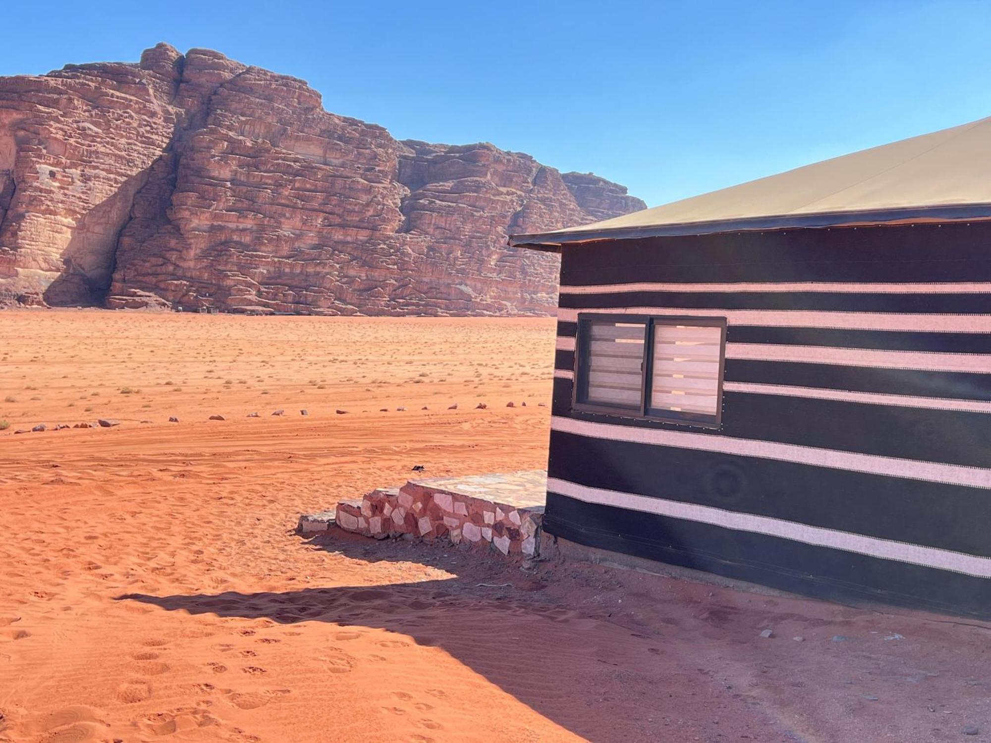 와디럼 Milky Way Bedouin Camp 빌라 외부 사진