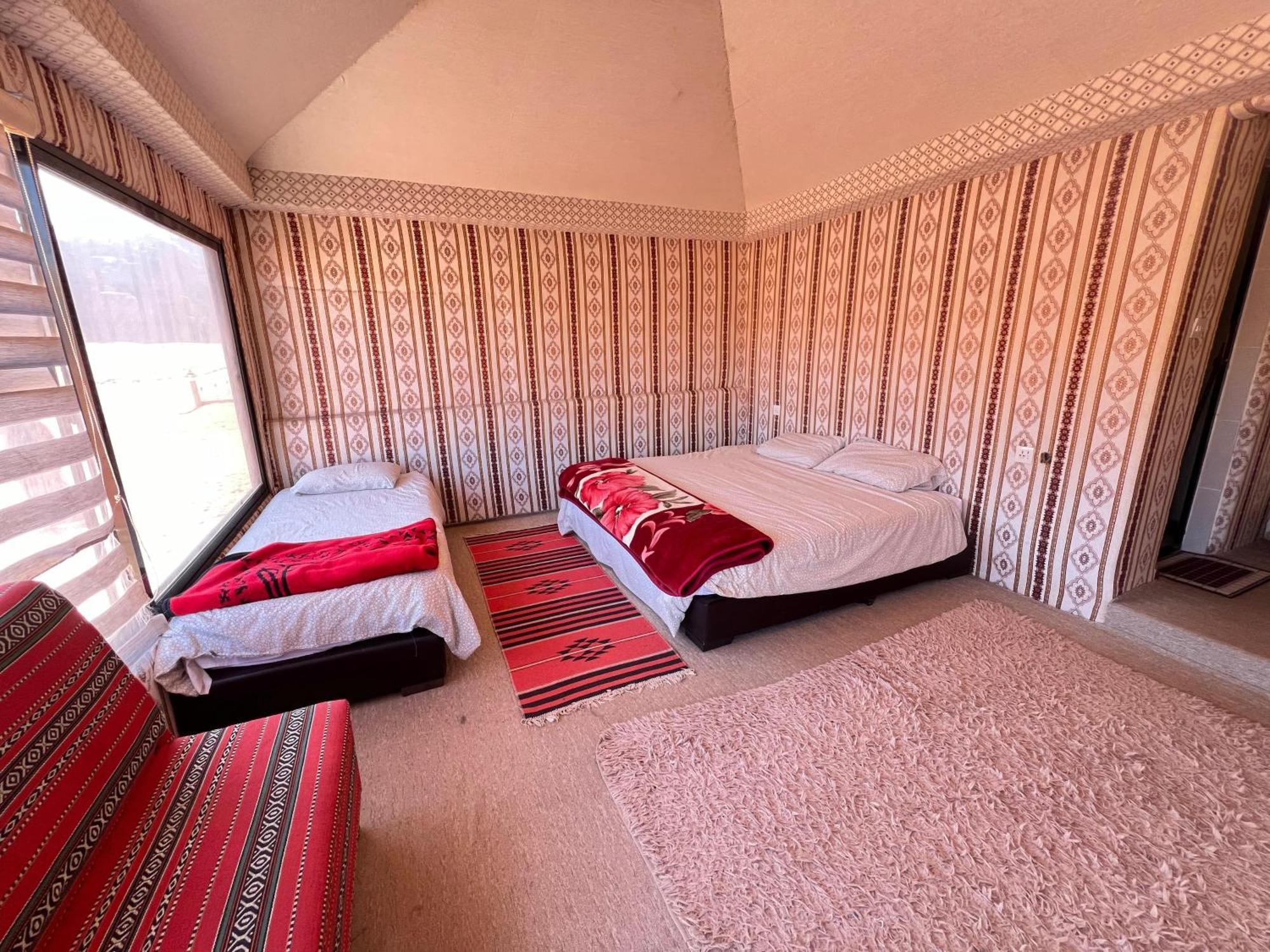와디럼 Milky Way Bedouin Camp 빌라 외부 사진