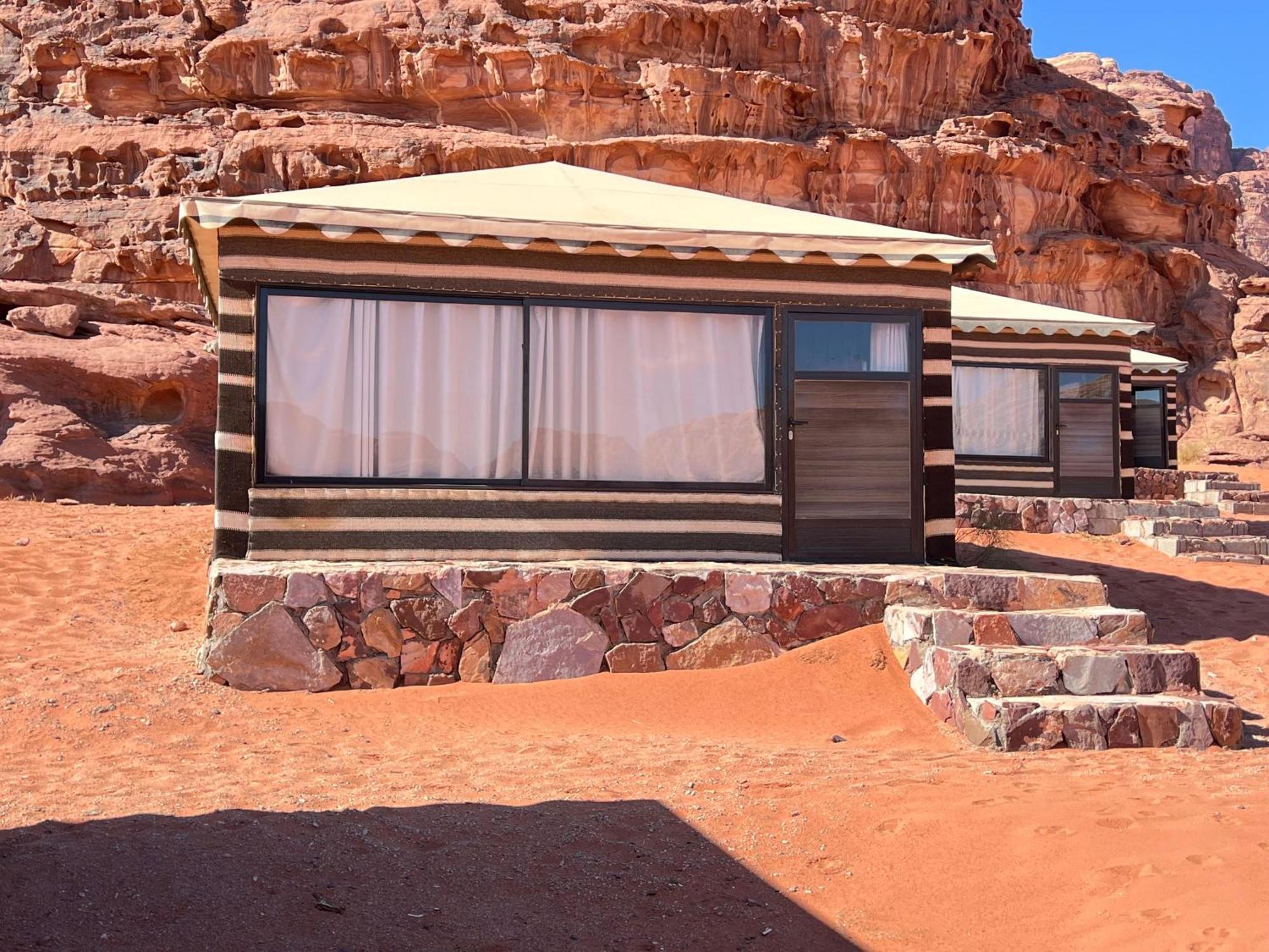 와디럼 Milky Way Bedouin Camp 빌라 외부 사진