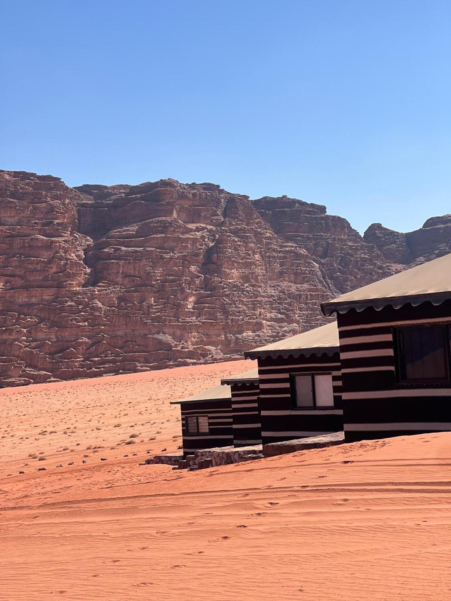 와디럼 Milky Way Bedouin Camp 빌라 외부 사진