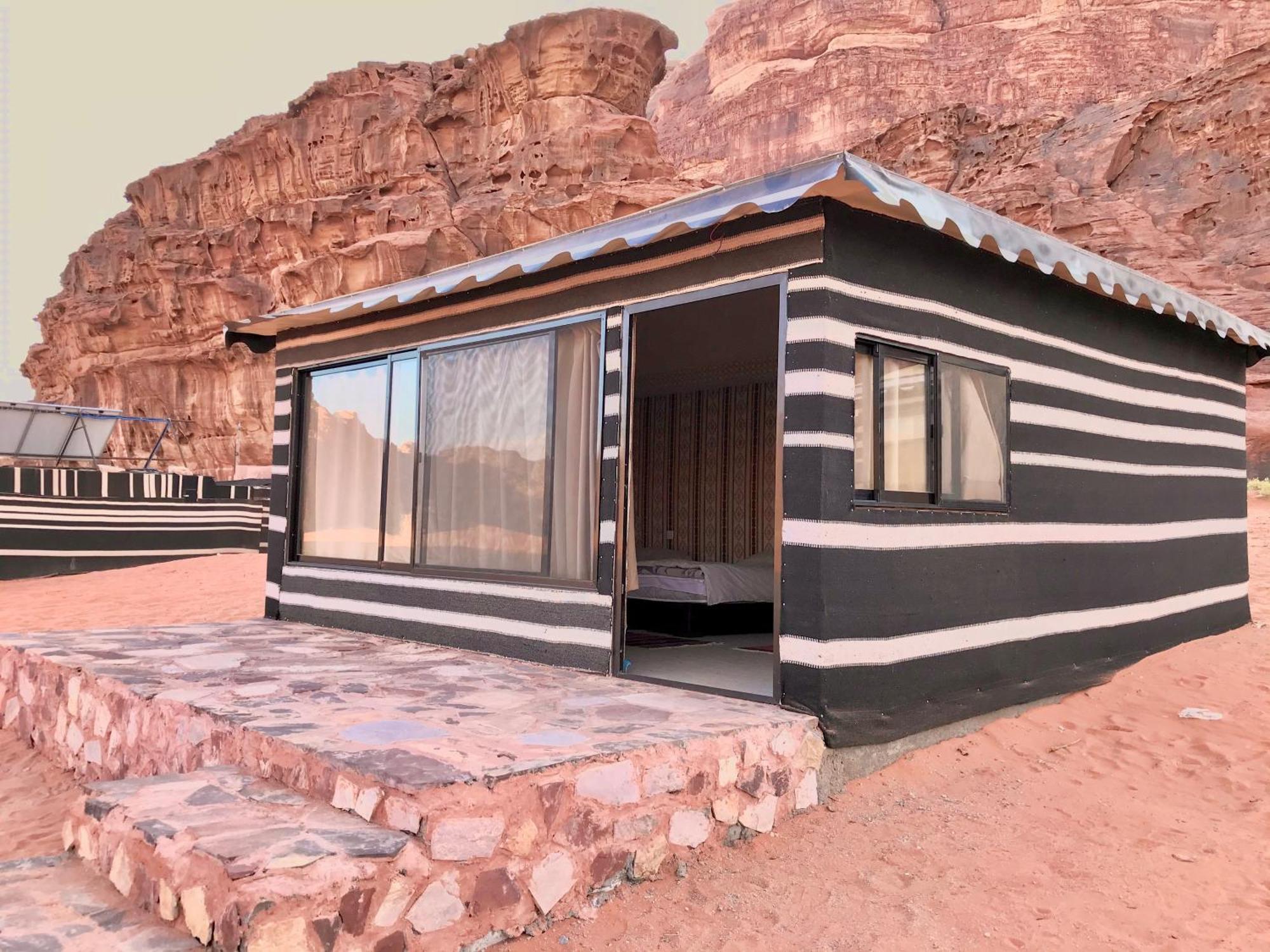 와디럼 Milky Way Bedouin Camp 빌라 외부 사진